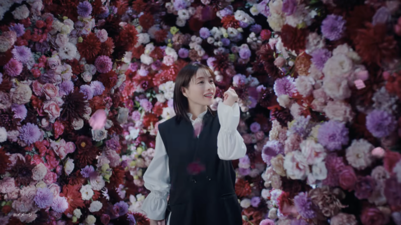 花王 ハミングフレア TVCM「新登場アーバンフローラル 石原さとみ」篇